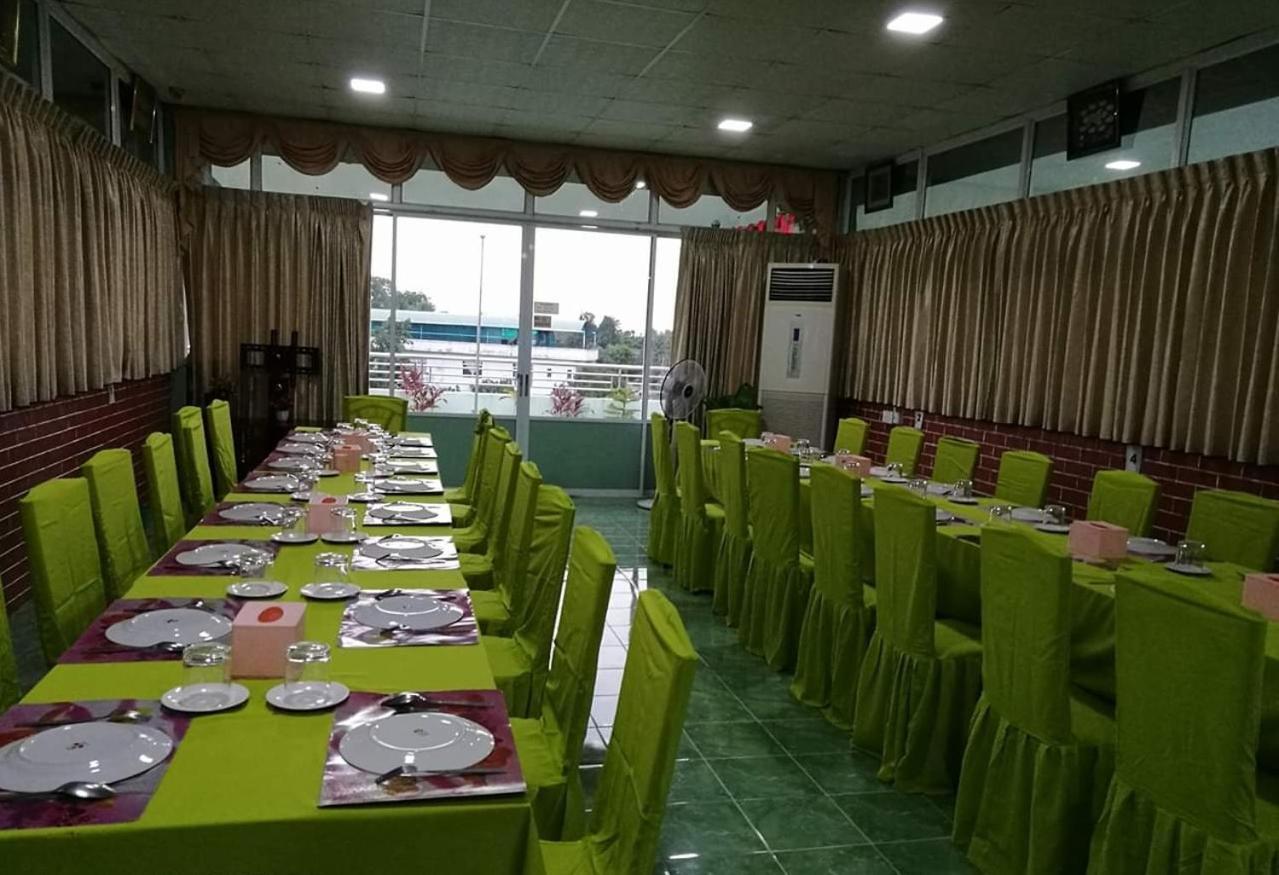 Nay Chi Lin Hotel Pathein Exterior photo